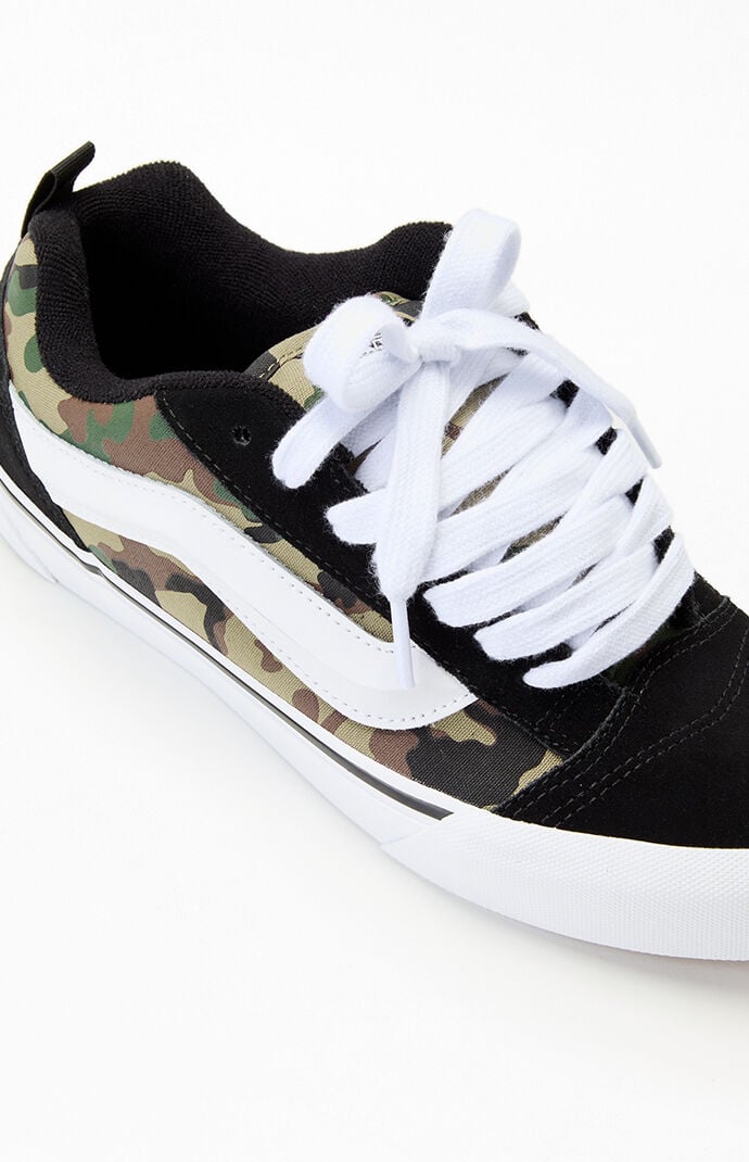 【Vans】★スニーカー★ Knu Skool Camo Shoe Knu Skool Camo Shoe in Black / Green | Vans