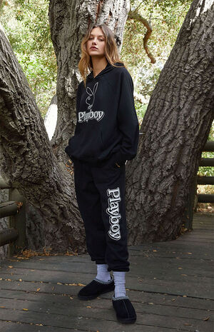 Ed Bebrejde Legitim Playboy By PacSun Black Classic Sweatpants | PacSun