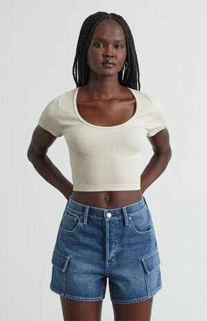 Seamless Scoop T-Shirt image number 2