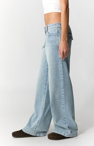 Kaia Ultimate Low Rise Baggy Jeans Button Pocket Light Blue image number 3