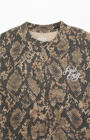 Snake Rose T-Shirt image number 3