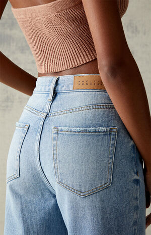 Light Blue High Waisted Straight Leg Jeans image number 5