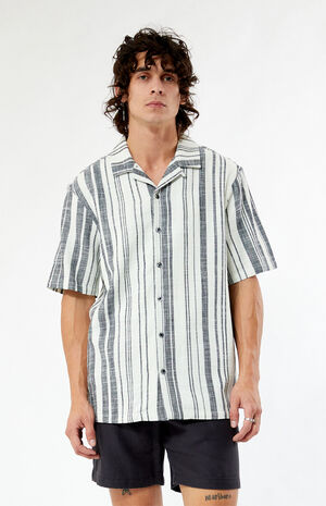 Black Woven Camp Shirt image number 2