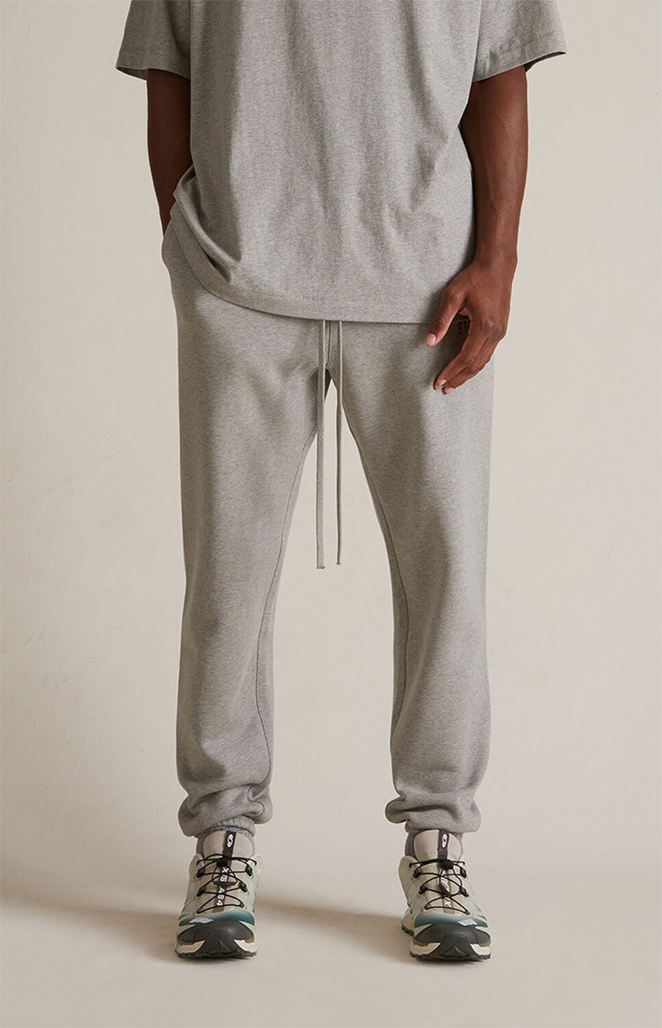 Fear of God ESSENTIALS Dark Heather Oatmeal Fleece Sweatpants thumbnail 3