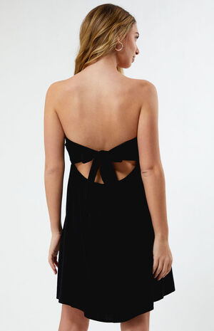 Tie Back Strapless Mini Dress image number 4