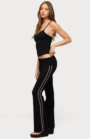Yolena Ribbed V Neck Tank Top image number 4