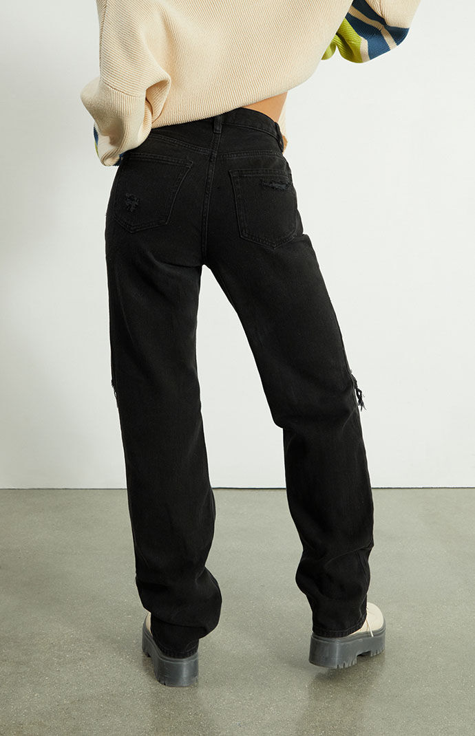 black 90s boyfriend jeans