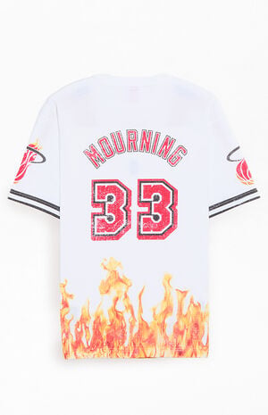 Alonzo Mourning Play T-Shirt image number 2