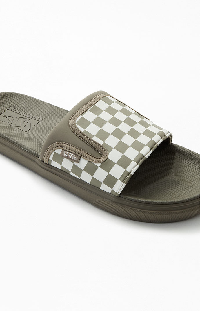 Pacsun vans slides store