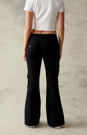 Low Rise Cargo Pants image number 4