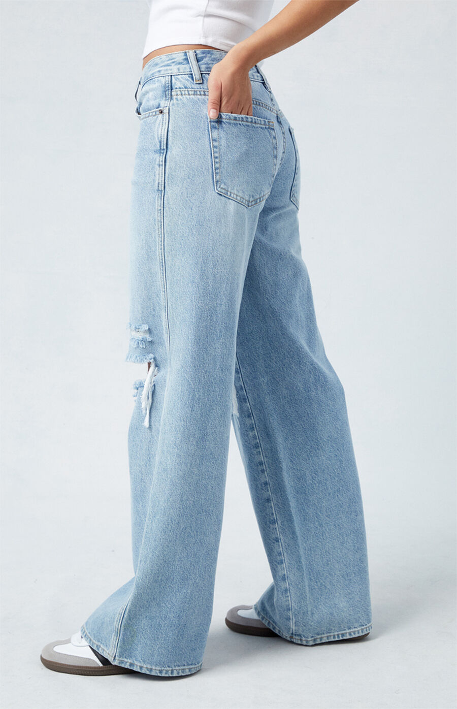PacSun Medium Blue Low Rise Baggy Jeans | PacSun