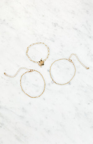 3 Pack Heart Bracelets image number 1