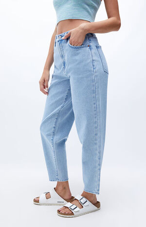 Light Blue High Waisted Balloon Jeans image number 3