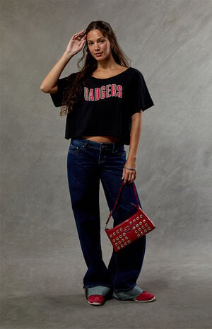 Wisconsin Badgers Off-The-Shoulder Oversized T-Shirt image number 5