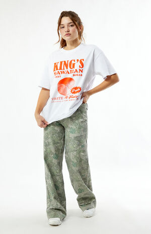 Kings Hawaiian Sweet Rolls Oversized T-Shirt image number 2