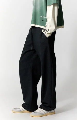 Presley Black Barrel Sweatpants image number 3