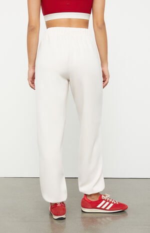 Active Perfect Sweatpants image number 4