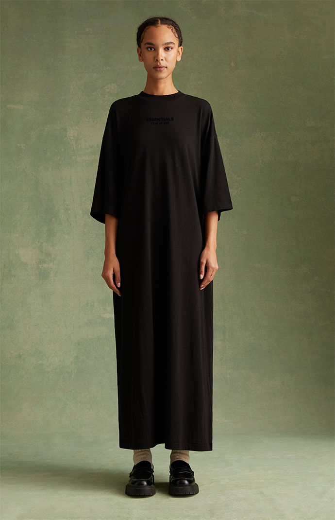 Fear of God Essentials Women s Jet Black 3 4 Sleeve T Shirt Dress PacSun