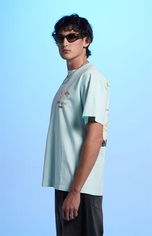 x Pacsun Suzuka&nbsp;Light Blue&nbsp;Sakura T-Shirt image number 3