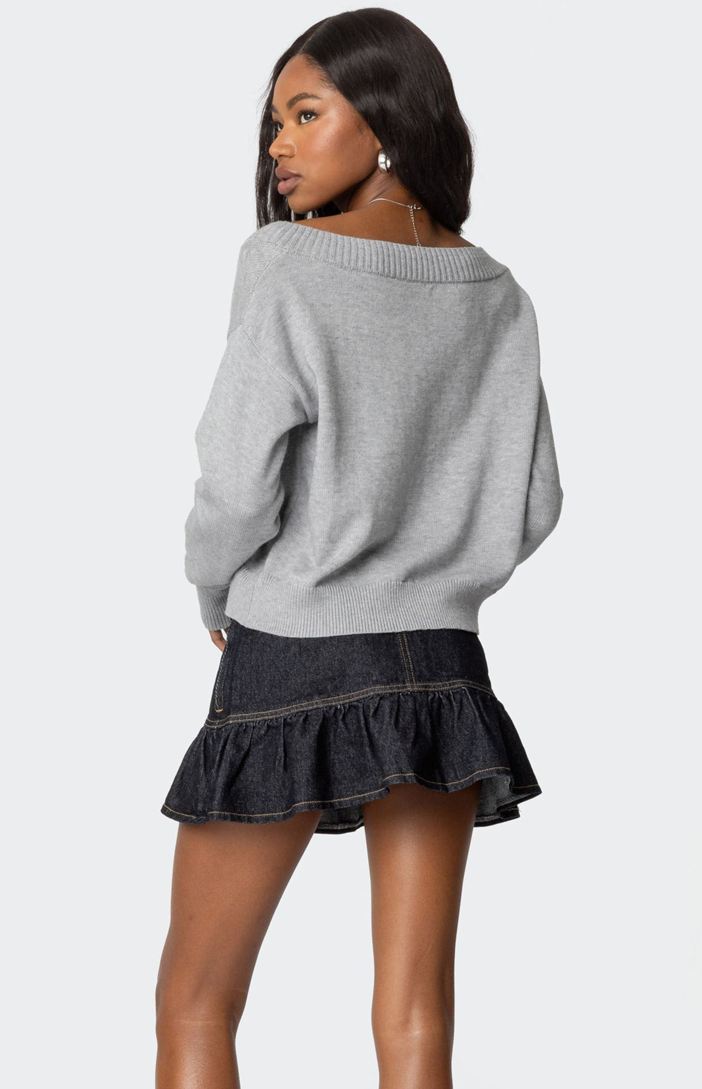 Edikted Eli Oversized V Neck Knit Top
