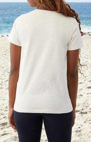 Chloe 28 T-Shirt image number 3