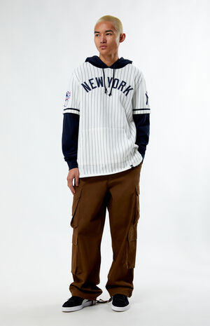 New York Yankees '47 White Pinstripe Double Header Pullover Hoodie image number 4