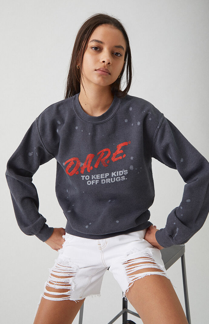 dare crewneck