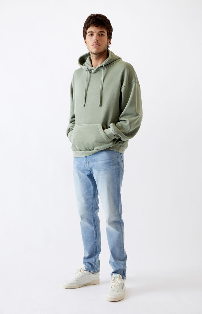 Light Slim Taper Jeans