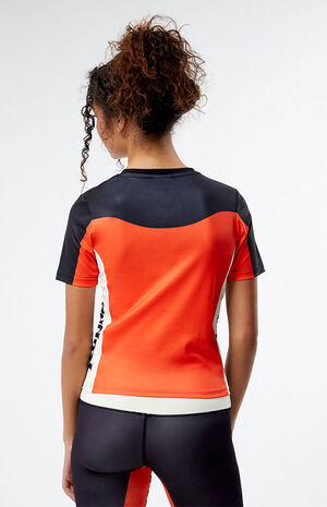 Authentic Gwen T-Shirt image number 3