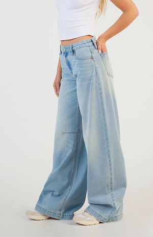 Remi Baggy Barrel Jeans Dart Light Indigo image number 3