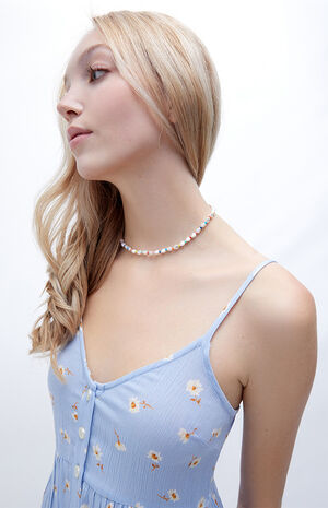 Pastel Pearl Choker Necklace image number 1