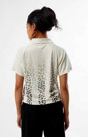 T7 Leopard Luxe Cropped Football Jersey image number 3