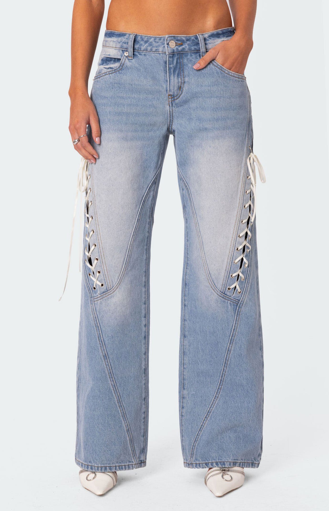 Washed Low Rise Ribbon Jeans