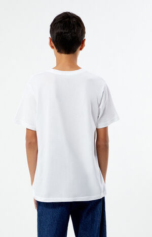 Garden Strawberry T-Shirt image number 4