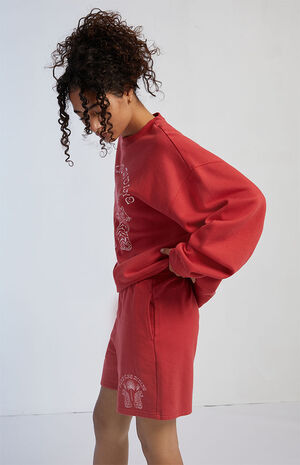 Find The Divine Sweat Shorts image number 3