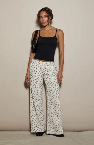 Ditzy Floral Baggy Sweatpants image number 1