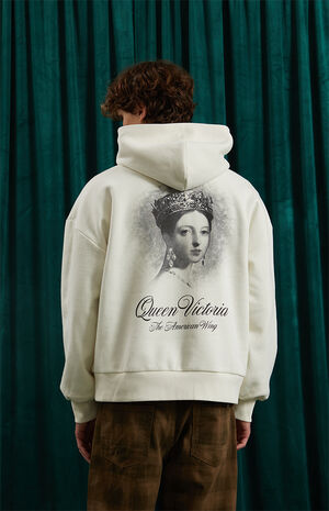x Pacsun Queen Victoria Hoodie image number 2
