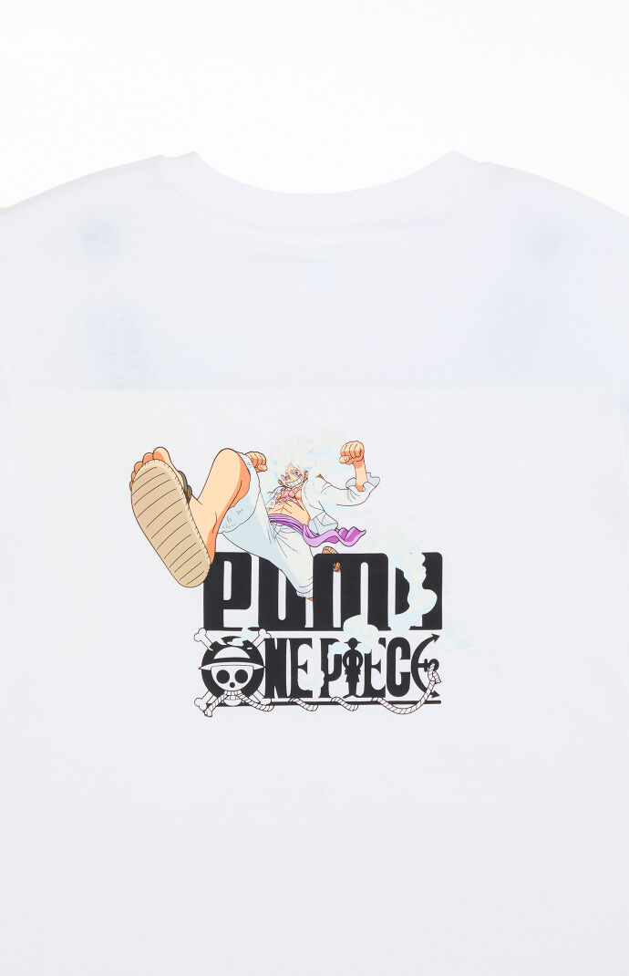 Tシャツ・カットソー PUMA X ONE PIECE Graphic Tee - PUMA White Puma x One Piece T-Shirt | PacSun