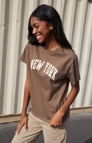 New York T-Shirt image number 3