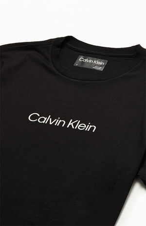 Center Logo T-Shirt Center Logo T-Shirt image number null