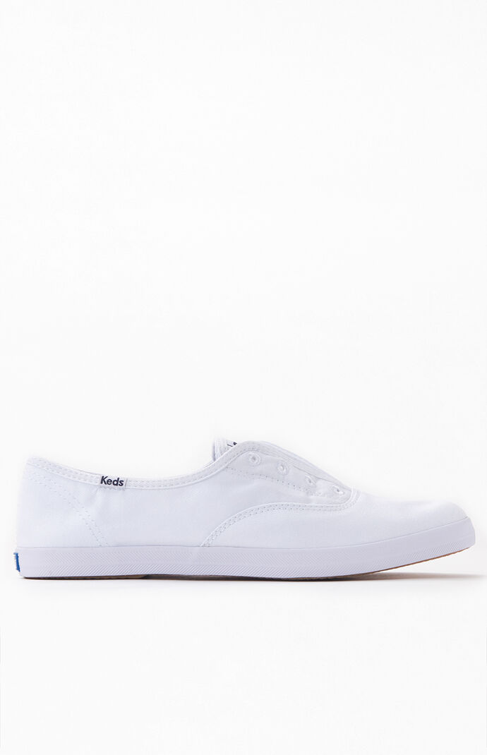 Keds Women S White Chillax Seasonal Solid Sneakers Pacsun