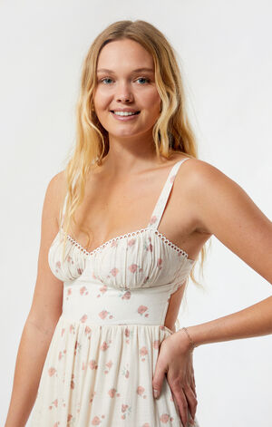 Tiered Maxi Dress image number 4