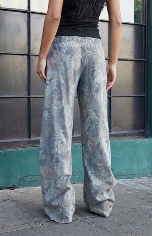 Camo Anastasia Baggy Sweatpants image number 4