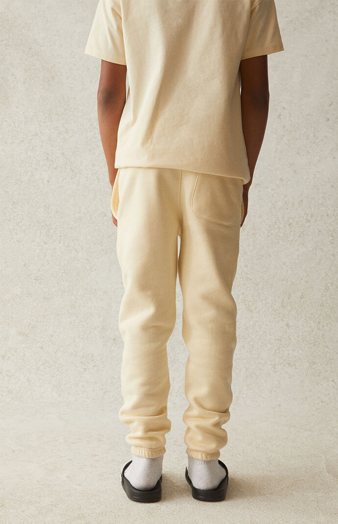 fog essentials sweatpants cream