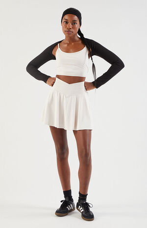 PAC WHISPER Active Essence Shrug image number 3