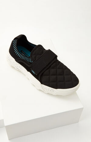 Black Cordura Coast CC Shoes image number 1