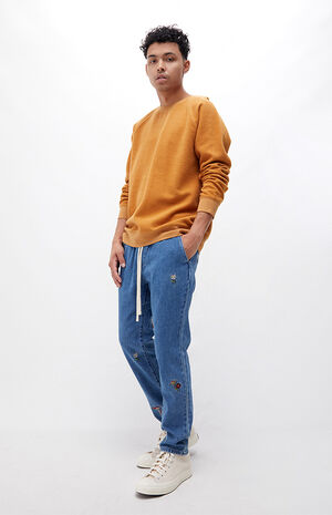 Embroidered Elastic Denim Jeans image number 4