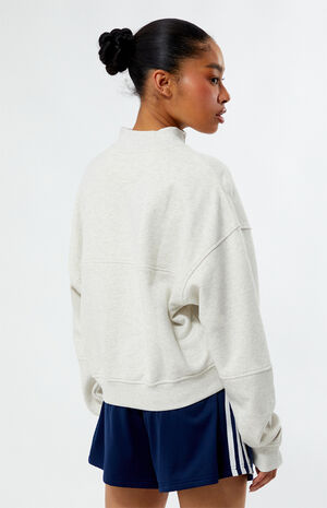 Classics Archive Essentials Cover-Up Sweatshirt image number 4