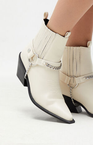 Women's Ellis Boots image number 2