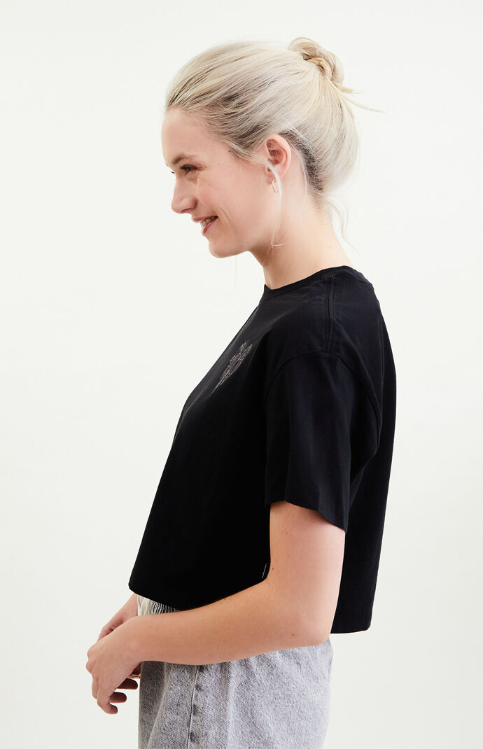 Black Crop Heart T-Shirt